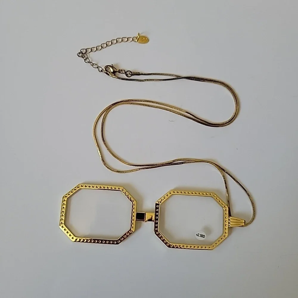 Dianna Folding Neck Glasses +2.50 Gold Tone Frame Compact Minimalist Versatile